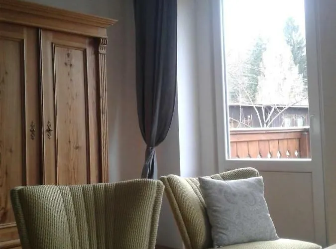 Kwaterka Familijna * شكلارسكا بوريبا