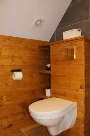 Kwaterka Familijna * شكلارسكا بوريبا